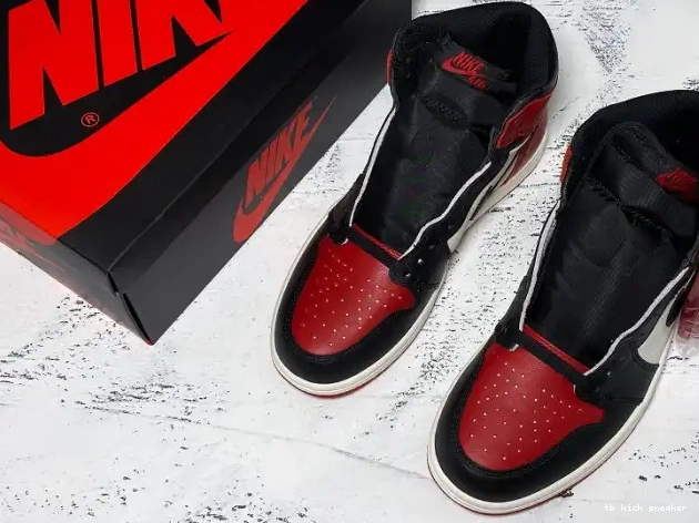 Cheap TBK Toe 555088-610 OG High Jordan Bred Retro Air 1 0407